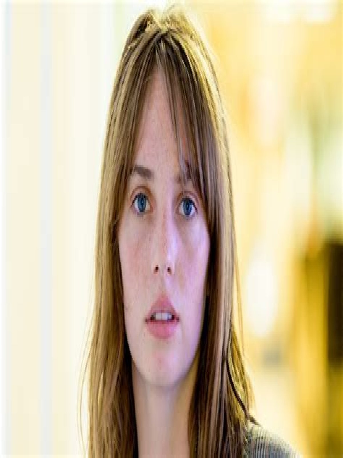 HTML